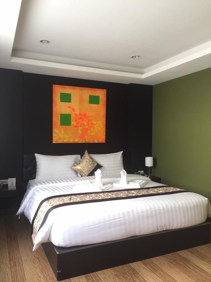 Rock Hotel Bangkok Exterior photo